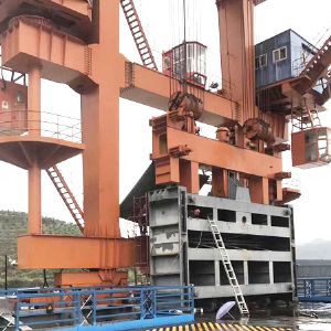閘門(mén)水封更換、改造施工