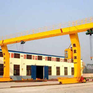 ML型電動(dòng)葫蘆門(mén)式起重機
